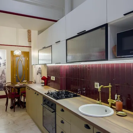 Old Galicia Teatralna Daire