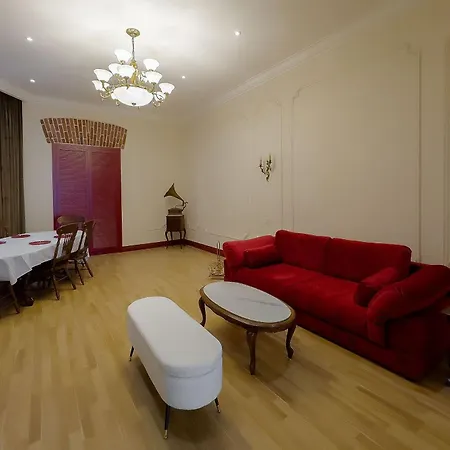 Old Galicia Teatralna شقة